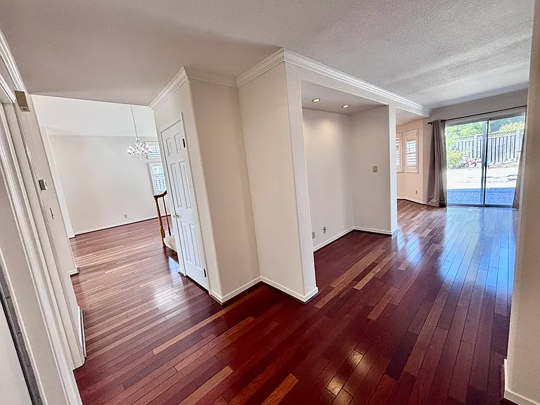 43991 Beretta Dr — Photo 7
