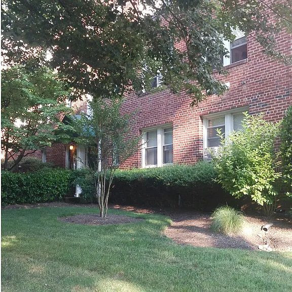 4004 Beecher St NW #303 — Photo 10