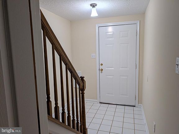 3rd image of 160 Independence Dr