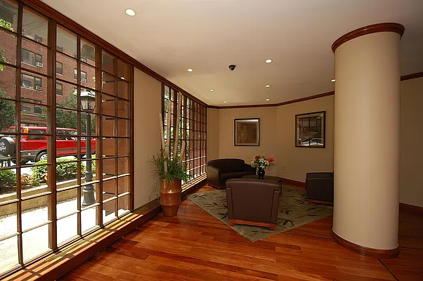 Sold by Century 21 NY Metro | media 4