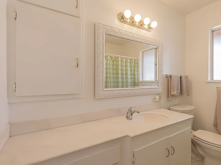 12239 Sisar Rd — Photo 13