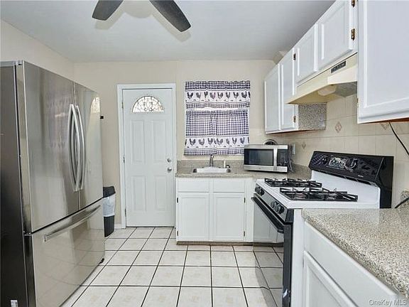 5th image of 112 N Columbus Ave #3
