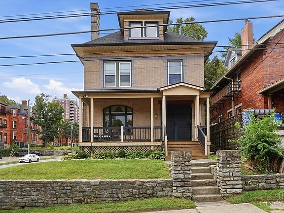 2nd image of 959 Nassau St