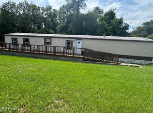 202 Beasley Rd, Hazlehurst, MS 39083