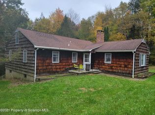 47 Highland Acres Dr, Honesdale, PA 18431