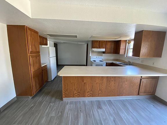 5th image of 2301 Yellowstone Ave