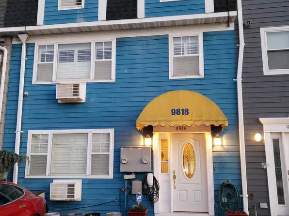 9818 Shore Front Pkwy, Rockaway Park, NY 11694