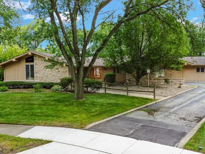 1612 Wren Ct, Munster, IN, 46321