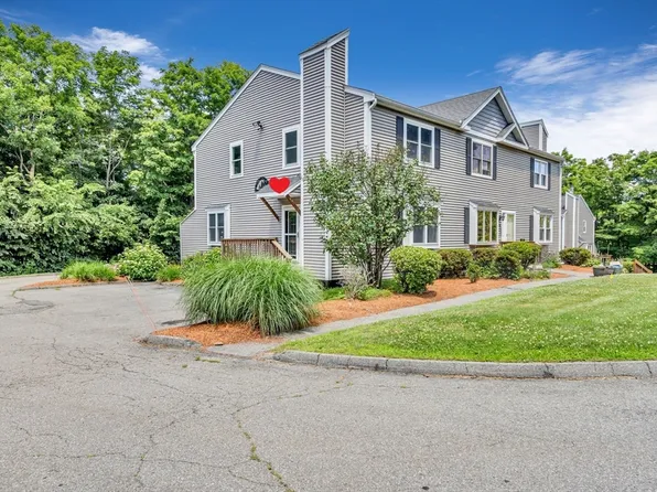 15 Onamog St #A, Marlborough, MA 01752