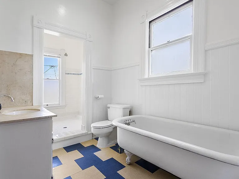 918 Lafayette St #3 — Photo 9