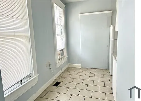 214 N 17th St — Photo 8