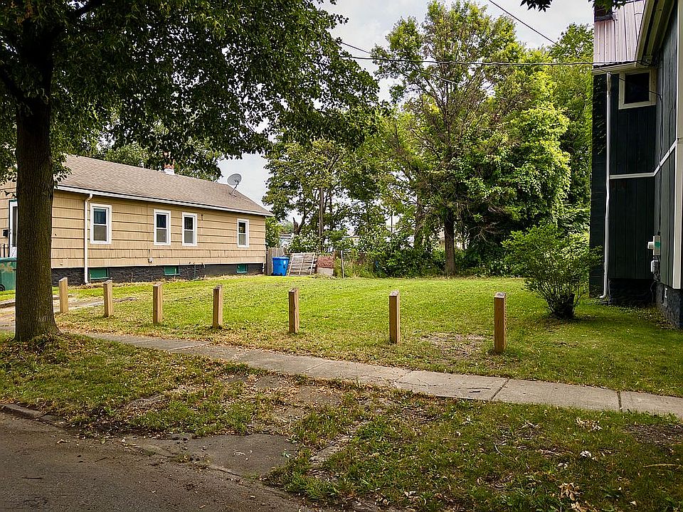 1st image of 30 Crouch St
