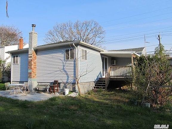 4th image of 311 E Hoffman Ave