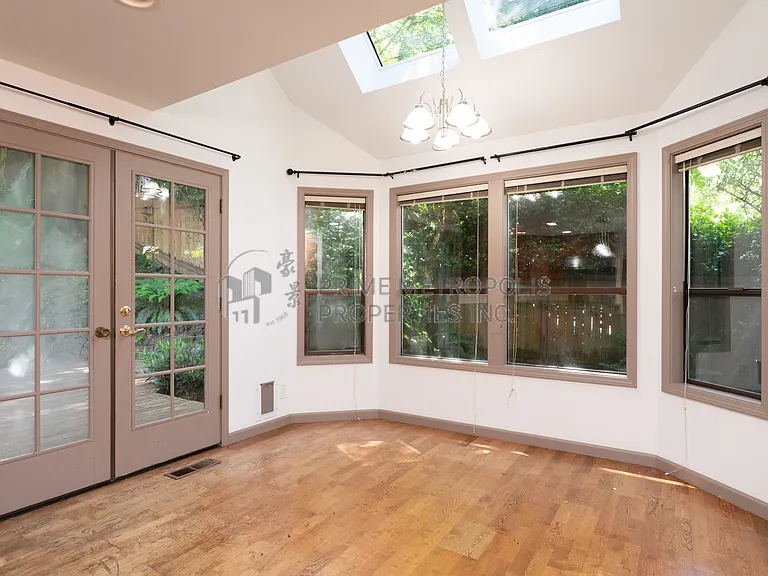 12460 NE 136th Pl — Photo 7