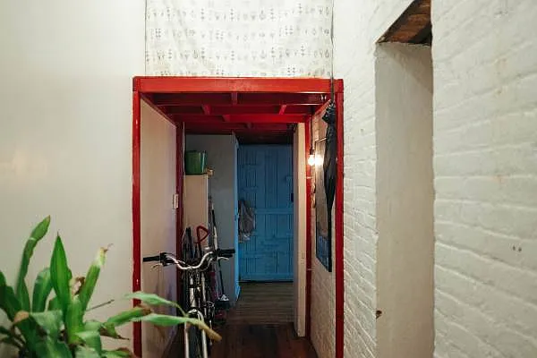 Rented by Nooklyn NYC LLC | media 69