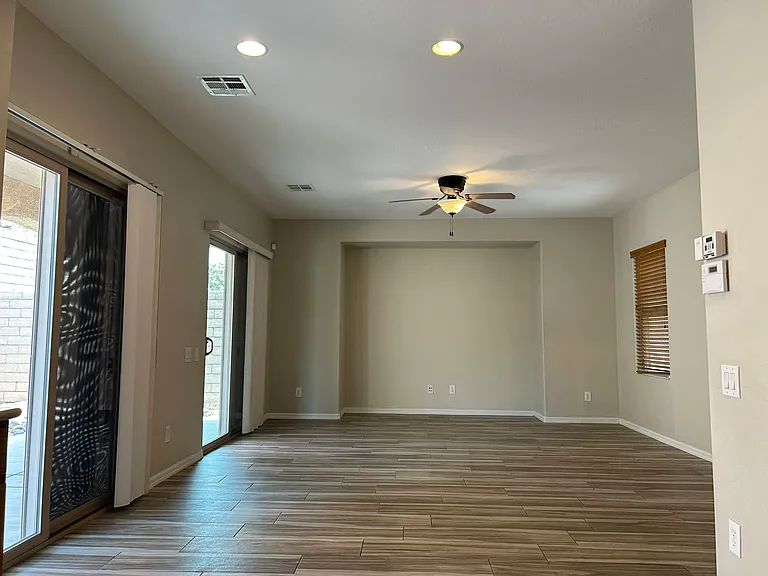 11908 Orense Dr — Photo 4