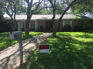 634 Dorothy Jo Cres, Uvalde, TX 78801