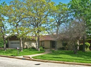 2031 Briarwood Cir, Fredericksburg, TX 78624