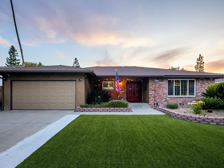 6519 N Mariposa St — Photo 21