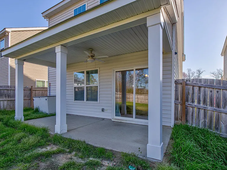 416 Sandfarm Trl — Photo 38