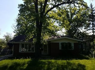 115 N Oak St, Glenwood, IL 60425