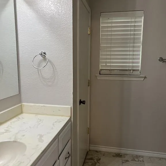 320 Jean Dr — Photo 11