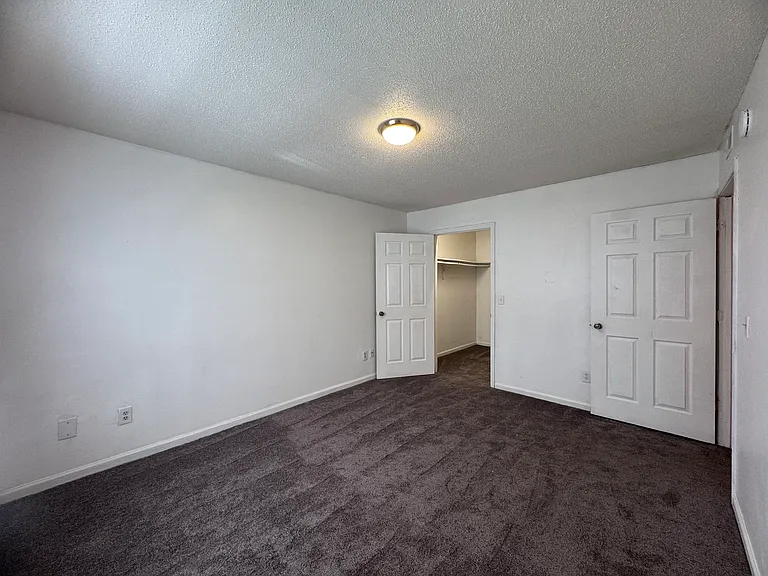 519 Mystic Dr #C — Photo 18