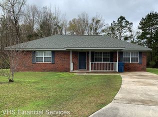 60 W Beaver Ln, Midway, GA 31320