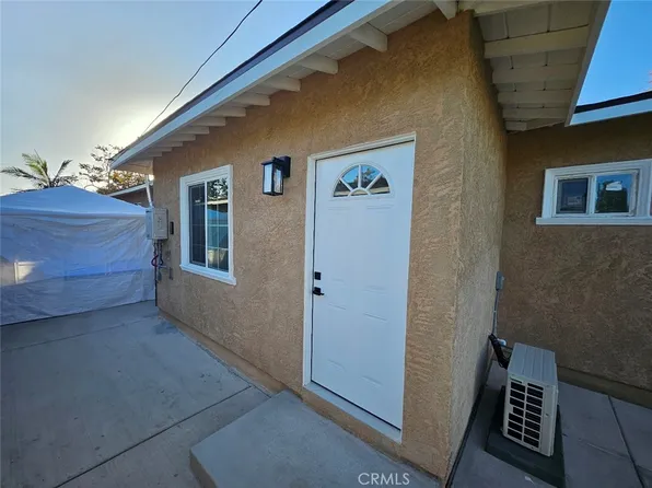 1401 S Rosewood Ave #2, Santa Ana, CA 92707