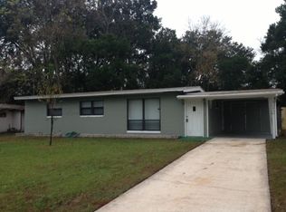 7926 Chateau Dr S, Jacksonville, FL 32221