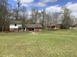 242 Albritton Ln, Lufkin, TX 75901