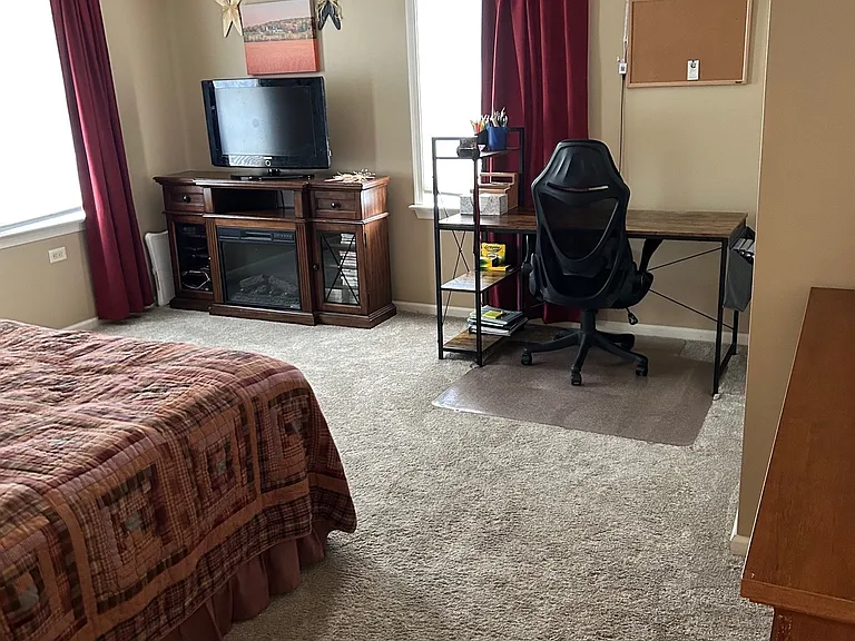 84 Valley Ln — Photo 4