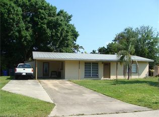 1455 Mandel Rd, Fort Myers, FL 33919
