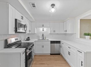 12 Patriot Cir, Durham, NC 27704