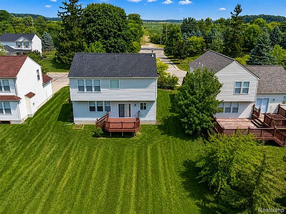 2nd image of 9992 W Avondale Cir