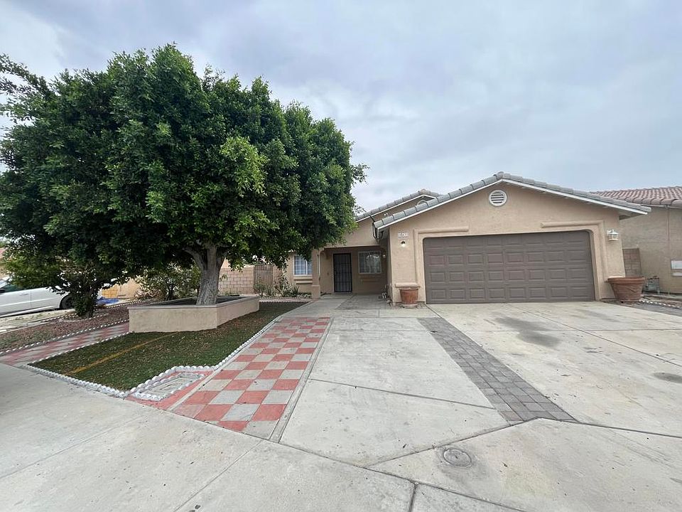1st image of 50432 Mary Ct