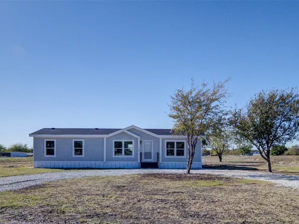 129 John Dr, Decatur, TX 76234