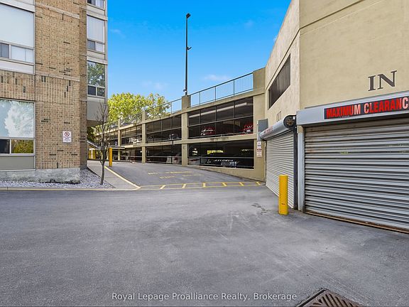 4th image of 344 Front St #401