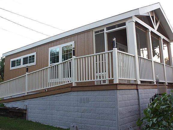2nd image of 268 Meadow Lake Dr #1