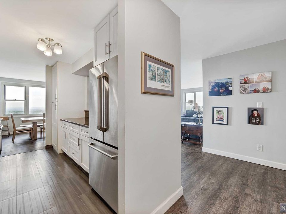 1st image of 555 North Ave APT 23