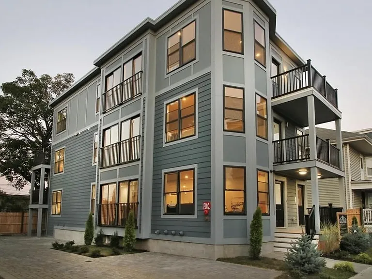 15 W Bellflower St #1 — Photo 22