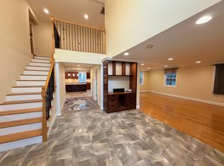 112 Quinobequin Rd, Newton, MA 02462