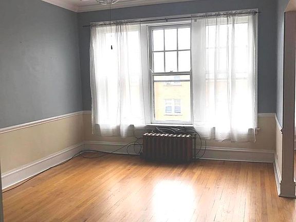 5th image of 1040 Washington Blvd APT 3