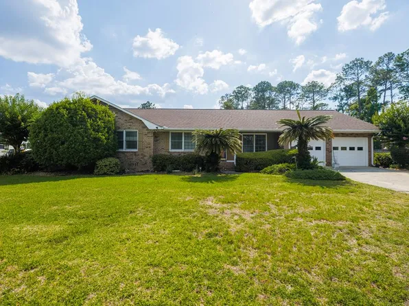 2243 Oakgrove Cir, Valdosta, GA 31602