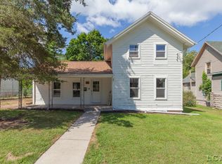 314 N Maple Grove Ave, Hudson, MI 49247