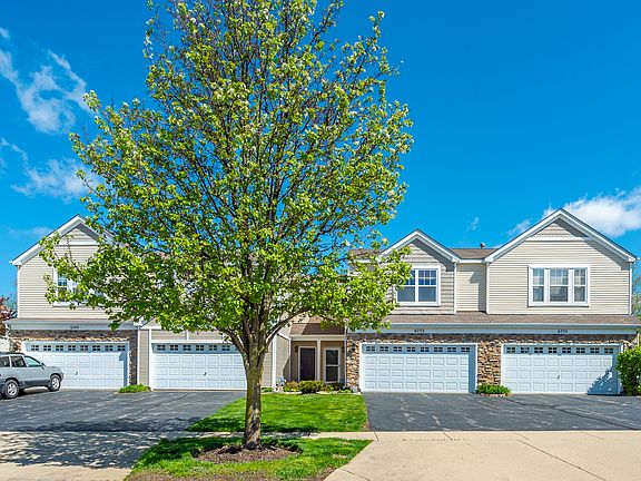 3rd image of 6753 Slate Dr