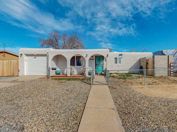 6107 La Corrida Rd NE, Albuquerque, NM 87110