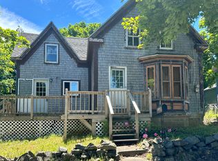 10 Prince Ave, Eastport, ME 04631
