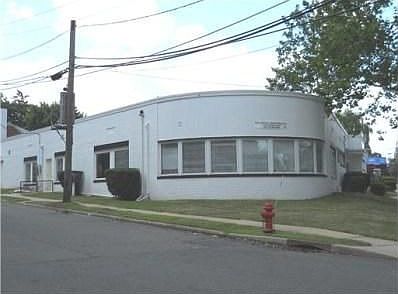 1st image of 746 Livingston Ave