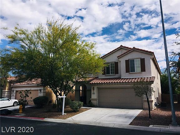 2nd image of 4565 Maxwell Peak Ct